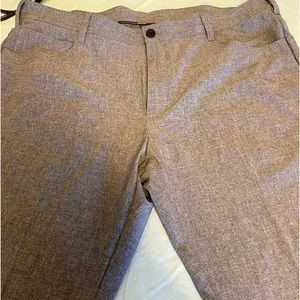 Men’s Izod Gray Golf Pants Size 40x30